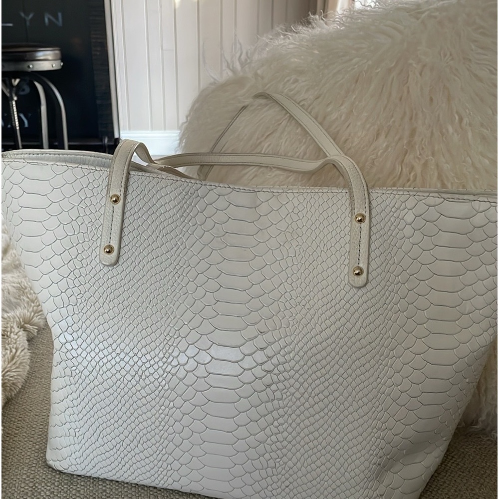 Gigi white Taylor Leather tote
